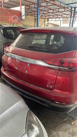 BAIC X3